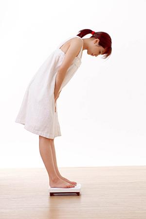 さまざまな車両の陸送代行会社について