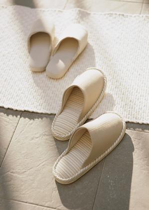 スマホケースの魅力とは？オリジナルデザインで個性を演出する方法をご紹介